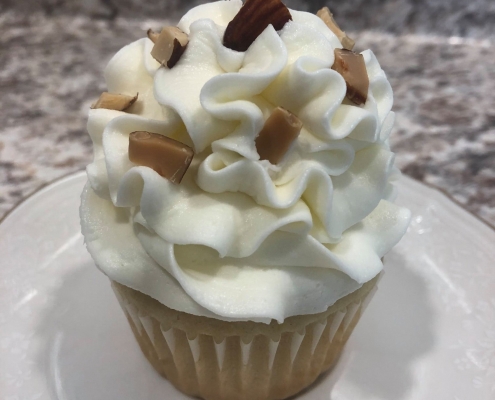 Almond Overload Cupcake: Almond cupcake with almond buttercream and chopped almonds